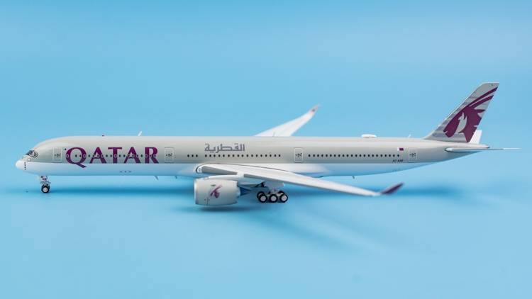 Aviation400 1:400 Qatar Airways Airbus A350-1000 AV4036 | MADb