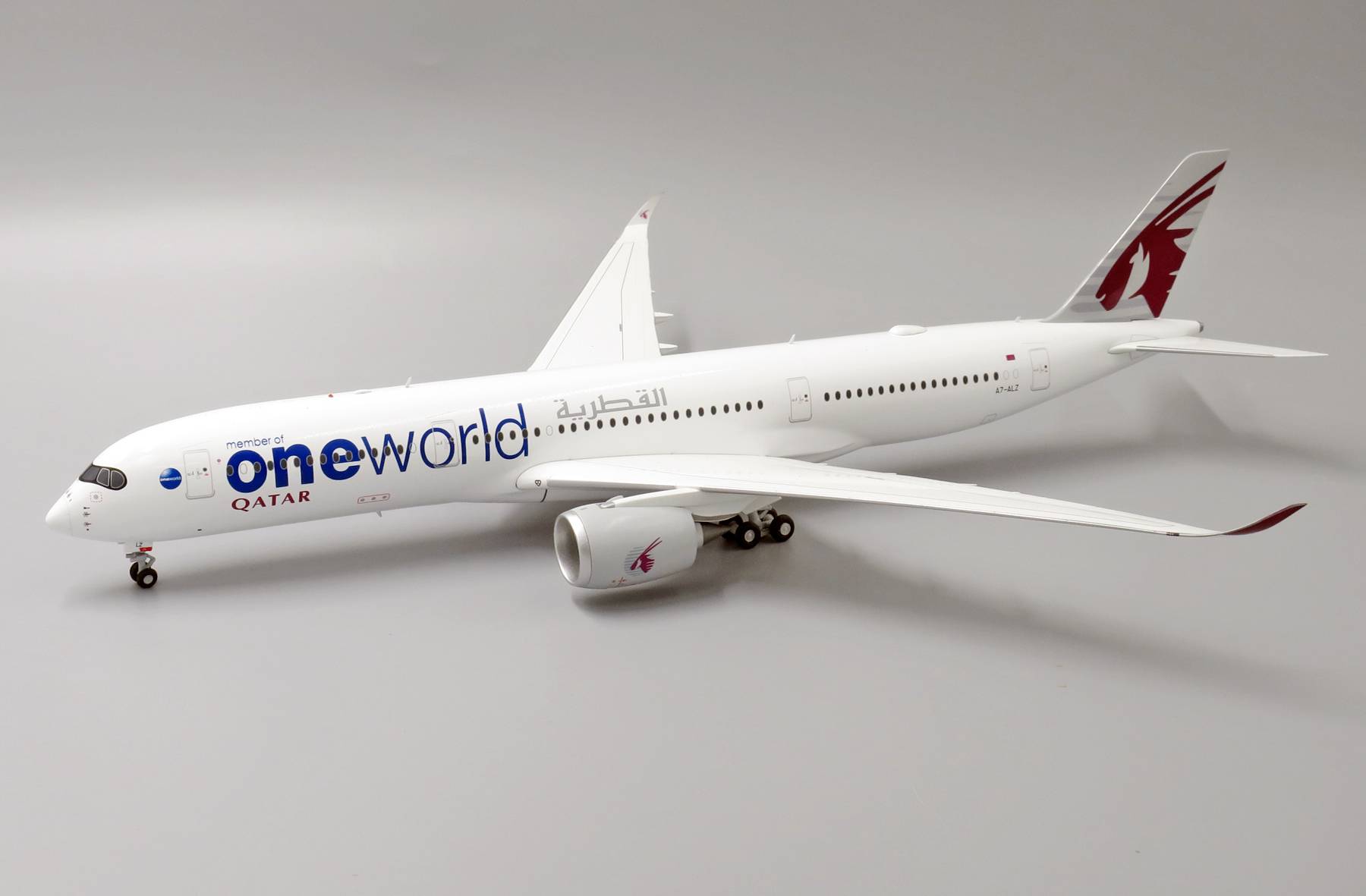 Jcwings製 1/200 カタール航空 A350-900 A350-900 1:200 Diecast Model - JC Wings JC-JC2QTR050A - $118.95
